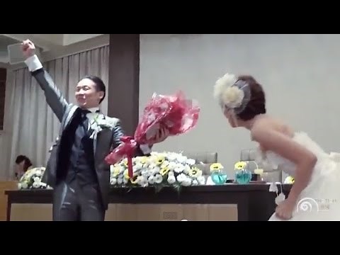 【 フラッシュモブ 結婚披露宴 】こんなの有り？Flashmob Surprise Wedding サプライズ Hairspray " You can't stop the beat " Part1
