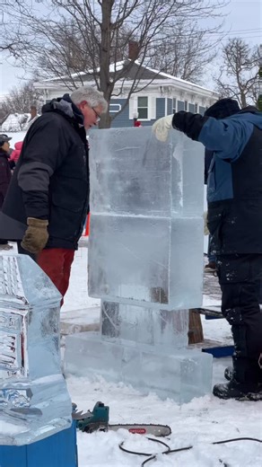 The chill is real ❄️ but the cocoa is hot, the ice demos are 🔥, and Dexter Ice Fest is officially ON. The sun’s peeking through, so bundle up and come stroll downtown. Over 80 ice sculptures, live carvings, and cocoa crawl fun happening all day long throughout Dexter! | 102.9 W4 Country