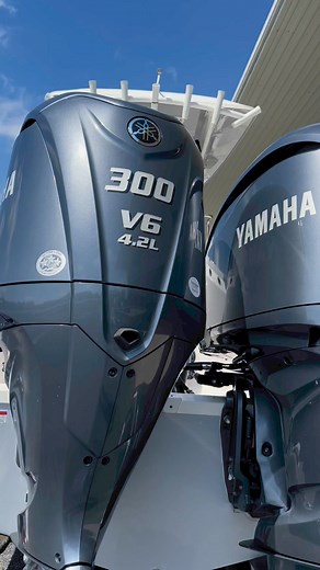 Everything about this Sea Fox 288 Commander screams blue water! Text “SF 288” to 912-681-7777 for more info on this beauty. | Custom Marine Statesboro