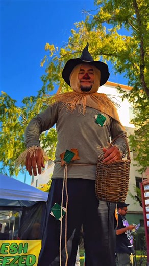 👋 And that officially ends Pumpkinfest 2025! Once again, we want to say thank you so much to the staff, volunteers and sponsors. You’re the glue that keeps it all together! And Ukiah, we can’t express our gratitude for showing up and helping bring the energy to one of our favorite weekends ever. Sunday at Pumpkinfest just hits different. 🥹🎃🧡 #VisitUkiah #DowntownUkiah #UkiahRec #JustBeU #lovelocalmendo #visitcalifornia #californiawelcomecenters #shoplocal | Visit Ukiah