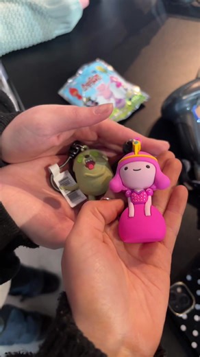 HMV Unboxing: Adventure Time Blind Bags