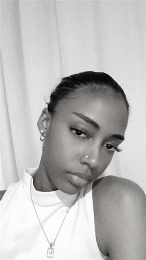 Mønique🤍🦋 (@monique_mukendi)’s videos with Speechless (Album Version) - Beyoncé