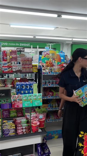 Get your valentine something sweet, just like our Cadbury chocolate deals, only R19.99 for selected flavours #brownsdriftpharmacy #chocolate #valentinesday #fypage #fypシ゚