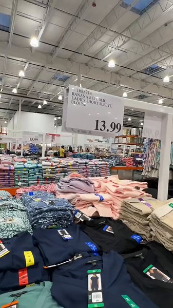 Banana Republic Deals at Costco! 😱