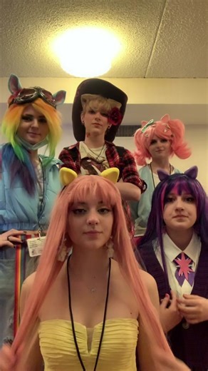 Fnaf and mlp…… what a combo….. #mlpcos #mlpcosplay #rainbowdashcosplay