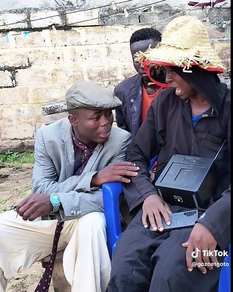 GOTO et ses 😂😂🤣😅😅#dapaongsavanestogo🇹🇬 #tiktokviral #cotedivoire🇨🇮 #burkinatiktok🇧🇫🇧🇫🇧🇫❤️ #ghanatiktok🇬🇭