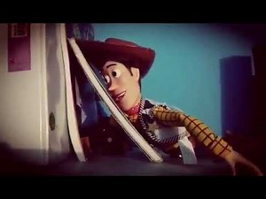 Woody se encuentra a wheezy Toy Story 2 live Action