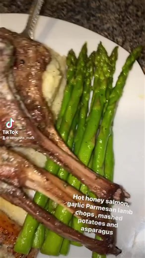 #BitchinKitchen #HomeCookVibes #DinnerIdeas #TikTokCooks