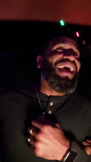 Nothing like a good scare to kick off the weekend 😌 Howl-O-Scream starts at 6 PM tomorrow and runs all weekend long. 👻 Haunted houses are included with admission. ⚡ Want to face more frights in less time? Grab a Quick Queue and skip the wait at houses (and select rides with the Unlimited Plus). | Busch Gardens Williamsburg