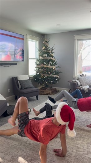 What if PE was that simple!?? Guess what?!? Homeschool PE made it simple! 🏡💪 Homeschool Family Fitness brings you easy, fun, no-equipment family workouts you can do right in your living room. Just turn on the channel, press play, and get moving — making fitness a stress-free part of your homeschool routine. What if PE was that easy? 🌟 📌 Link in bio for full workouts! #homeschoolfitness #homeschoolpe #familyworkouts #athomeworkouts #kidsworkouts #familyfitness #homeschoolmom #homeschoollife #