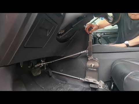 Car hand control for accelerator and brake