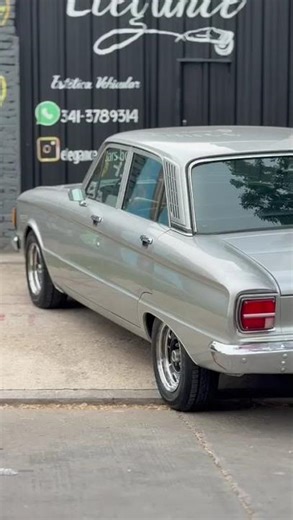 FORD FALCON STANDAR 1982
