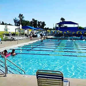 Typical afternoon at Cactus Pool in #scottsdale. Swim lessons, aquatic club practice and diving lessons. 🏊🏊‍♀️☀️#scottsdaleparksandrec #swimlessons #scottsdaleswim | Scottsdale Parks & Recreation