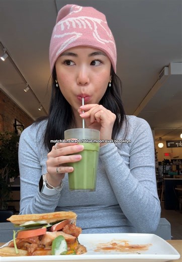 Reached my peak watching kip & scott edits at the actually location ☕️ @Heated Rivalry @cravecanada @Touchwood PR @Rachel Reid 289 #heatedrivalry #scotthunter #scottandkip #shanehollander #ilyarozanov