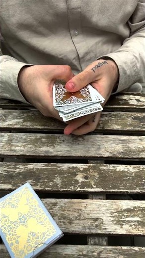 A smooth card control.