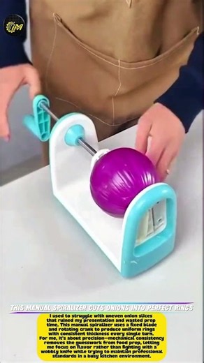 This Manual Spiralizer Cuts Onions Into Perfect Rings