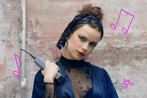 'Sing Street' Broadway Cast Premieres 'Riddle of the Model' Video