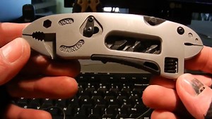 Jeep Multi Tool Set Order on amazon: http://amzn.to/1BUeUaK | Coolest Inventions