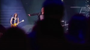 Def Leppard - Love And Action (Live) | RADIO ETNA