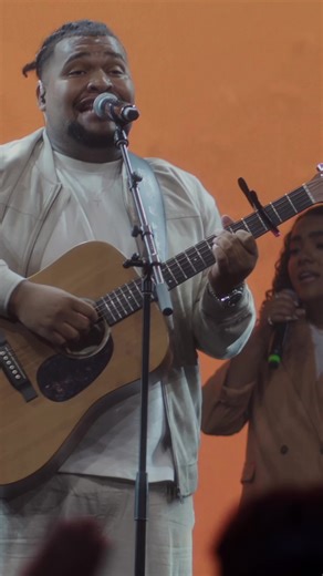 A minha vida é do mestre❤️‍🔥 É isso mesmo, MEU MESTRE já está disponível em todas as plataformas digitais de áudio! Corre no link da bio e escute agora no Spotify, YouTube ou onde preferir. Dê o play e deixe essa canção transformar seu dia🔥