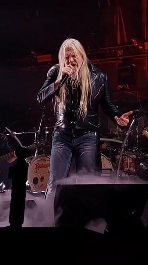 Marko Hietala - Varpunen jouluaamuna