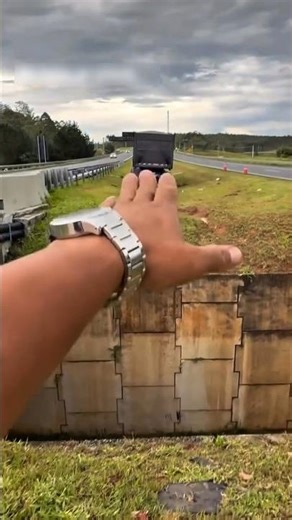 A real speed racer! 😂🏁🚛💨 unknownartist #truckdriver #lkw #camion #bigrig #hgv #job #work #funny