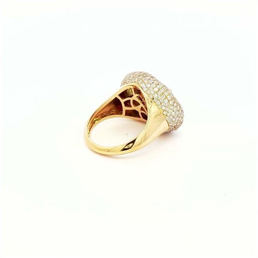 6.25 Carat Oval Ruby/ RR 18 1