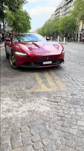 Ferrari Roma vs Arc de Triomphe 😮‍🔥