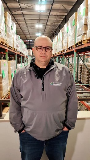 “We’re seeing double the number of people. We’re trying to get double the amount of food in and out of this building and appreciate all that you’re able to do to help us here at Connecticut Foodshare.” 🚛🍎 | Connecticut Foodshare