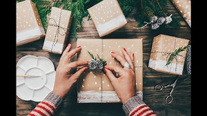 This is how to give the perfect gift, according to science