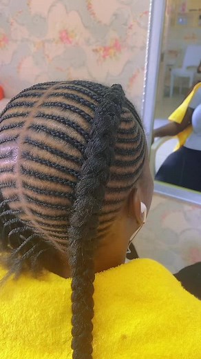 Simple Hairstyles: Freehand Two Lines Tutorial