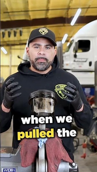 DD13 low oil pressure/ DD13 scuffed piston/ overheated piston/ piston expansion from overheating/ DD