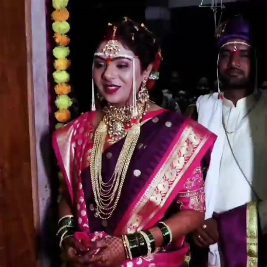 मराठी उखाणे | Bride beauty#bride entry## entry # gruh pravesh#marathi #ukhane#marathimulgi #marathiwedding #marathistatus #weddinginspiration... | Instagram