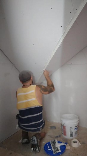 Luke Capasso (@lukecapasso)’s videos with Moving in Stereo - The Cars