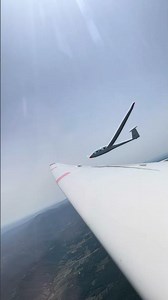 ASH25 and Nimbus 4D Mountain Formation Flight Near Pic Saint Loup