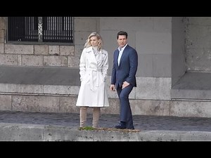 Tom Cruise and Vanessa Kirby shooting a love scene on the Mission Impossible 6 shooting in Paris