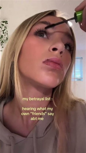 And still chose her as my friend again #vent #mentalhealth #toxicfriends Credits: unicornlemmonslice