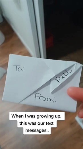 Texting in school. lol #humor