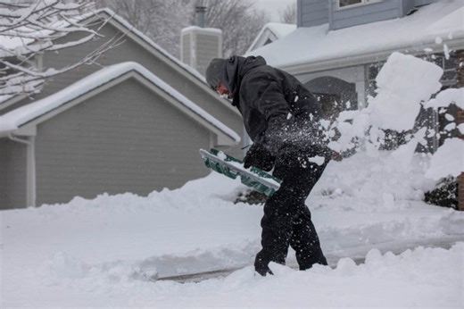 Over half a million on US East Coast lose power due to winter storm - The Weather Network