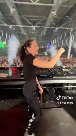 Lilly Palmer Collaborates with DJ Thomas Schumacher on 'I Am Machine' Techno Track