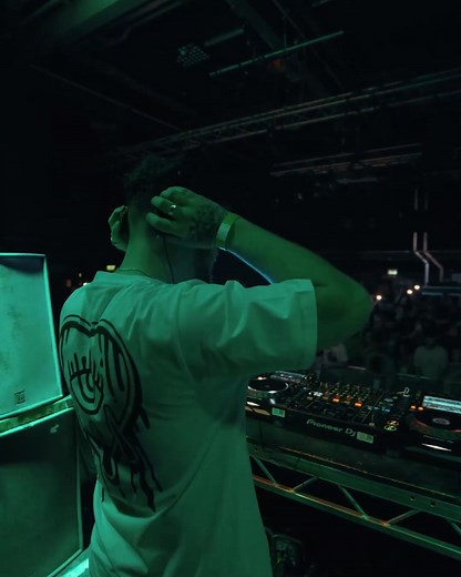 First Play of 'Go' Remix by Cat Burns | Goddard | Dance Version