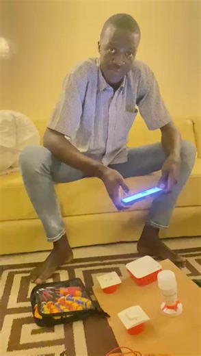 💡 Relais intelligents pour contrôler tous vos récepteurs à distance ! Commandez facilement vos équipements depuis votre téléphone 📱 : 📺 Télévision ❄️ Climatiseur 🧊 Réfrigérateur 💡 Ampoules et éclairage 🔌 Et bien d’autres appareils électriques… Avec nos mini switch et récepteurs connectés : ✔️ Contrôle à distance ✔️ Commande vocale (Google Home & Alexa) ✔️ Installation simple et rapide ✔️ Confort et sécurité au quotidien 📞 Infos et commandes : 77 449 90 74 Lumafrik – La solution intelligen