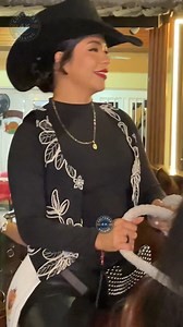 🐴Georgeous Colombian Woman on her horse 🇨🇴 #culturas4k #colombia #horses #women | Culturas 4K