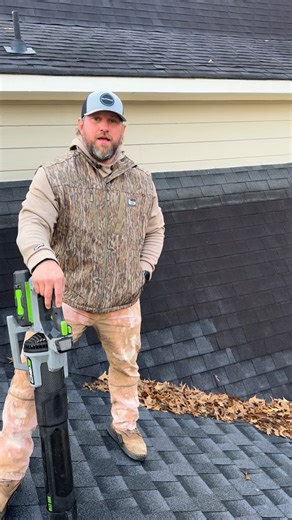 YOU NEED YOUR GUTTERS CLEANED CALL 205-789-3390 #pressurewashing #exteriorcleaning #monthlymaintenance #guttercleaning | Supreme Pro Services