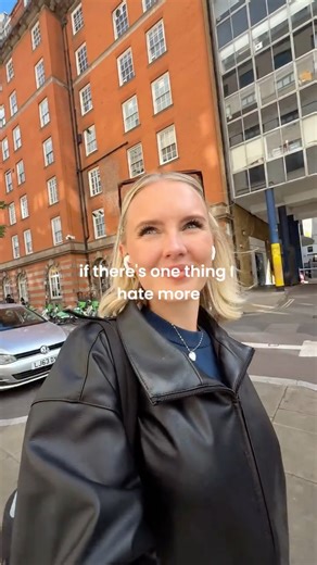 Dr Faye Bate on Instagram: "As soon as the heating is on, my @e45_uk comes out | ad The E45 Nourishing Balm is my life saver when it comes to chapped winter lips, dry skin and cuticles that need a bit of love ✨ It provides 72 hours of hydration from just one application and you can pick up this little multipurpose saviour at boots.com or in store 🫶🏻 @bootsuk"