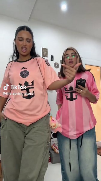 The.spring.store on TikTok