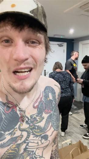 It’s party time, baby – but first: bloody jeans or still-sweaty jeans? 🤔 Neck Deep frontman Ben Barlow walks us through a day in the band’s life in London for the final date of the ‘Life’s Not Out To Get You’ 10th year anniversary tour #NeckDeep #ADITL | NME