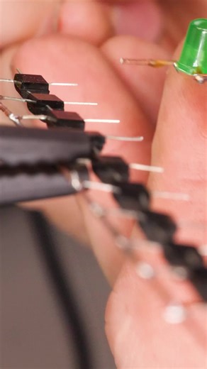 Soldering An Amazing LED Tool | Earth Wonders