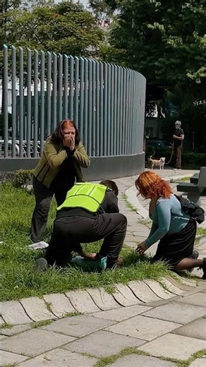 Military Hero Saves Young Girl 🙌