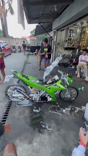 Reeder Full Carbon Fairings for Raider 150FI - Thai Concept Build